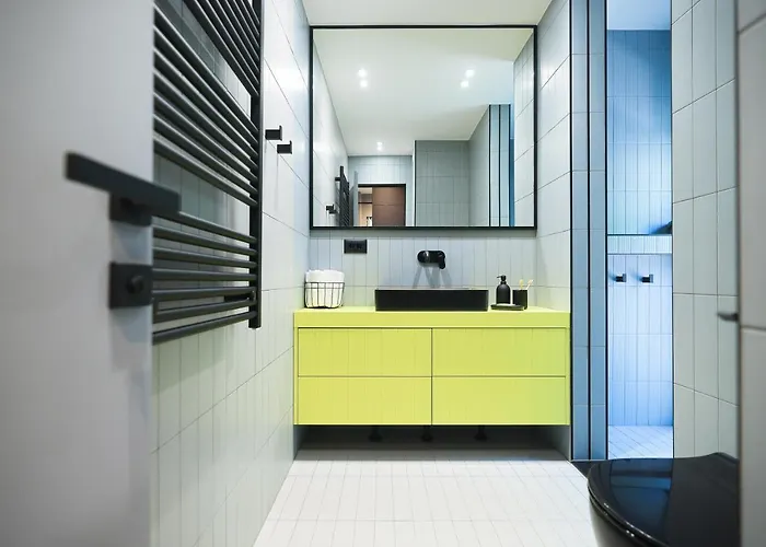 11 11 アパート ザダル